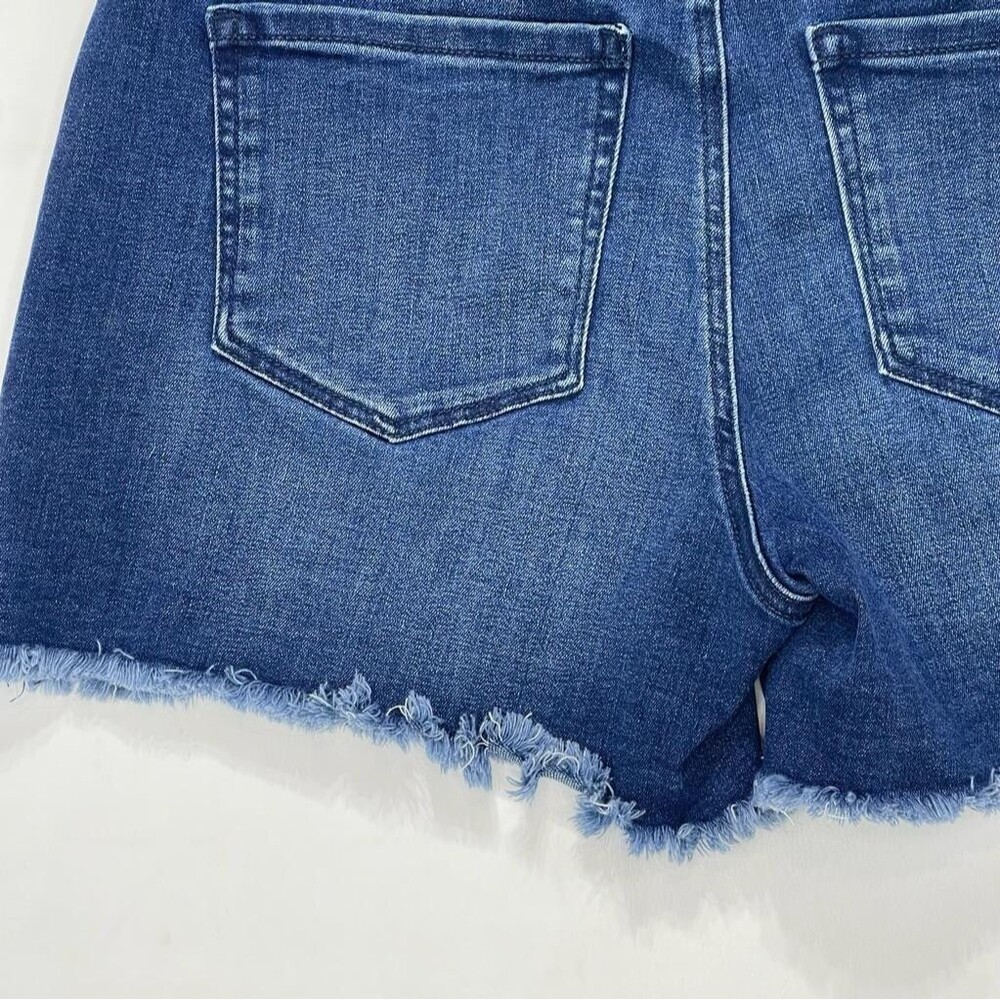 Nine West Women’s Jeans Shorts Size 4 Blue Denim Jean Ripped Hem - Picture 7 of 16